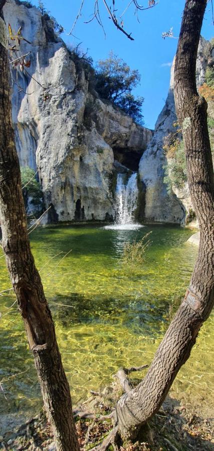 Vallon-Pont-dʼArc Gite 4 - Le Razal מראה חיצוני תמונה